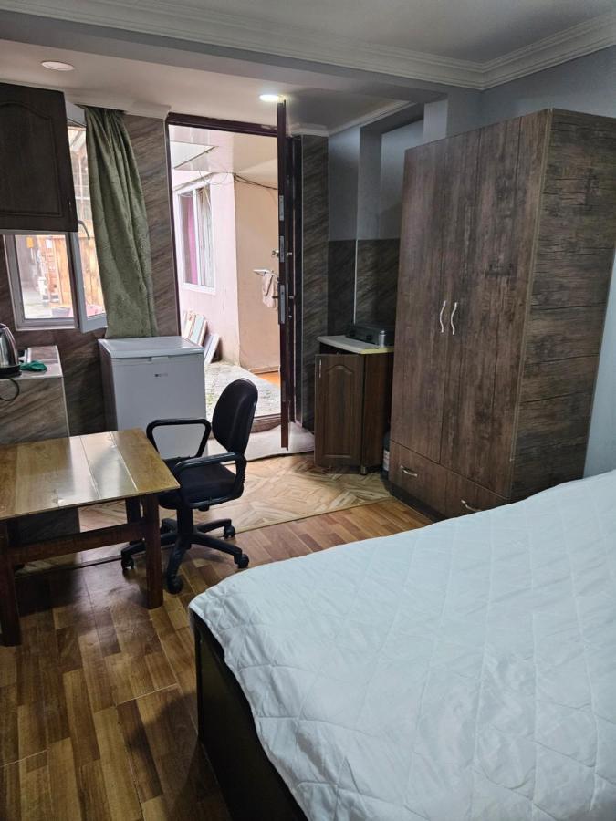 Guest House 2 Floor Batumi Zewnętrze zdjęcie
