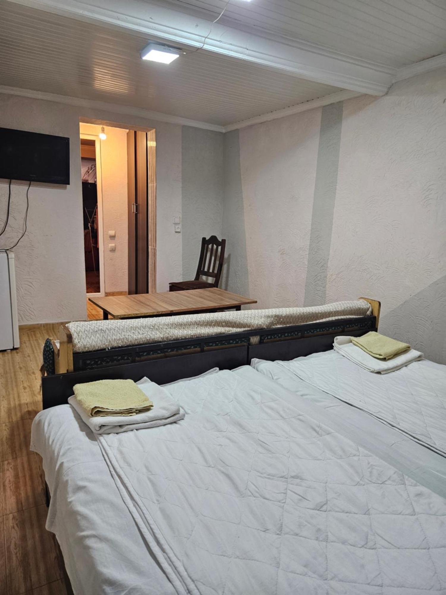 Guest House 2 Floor Batumi Zewnętrze zdjęcie
